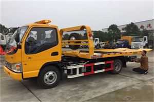 殷都区哪里有拖车服务