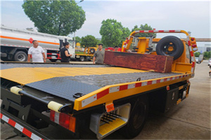 殷都区附近拖车电话号码服务